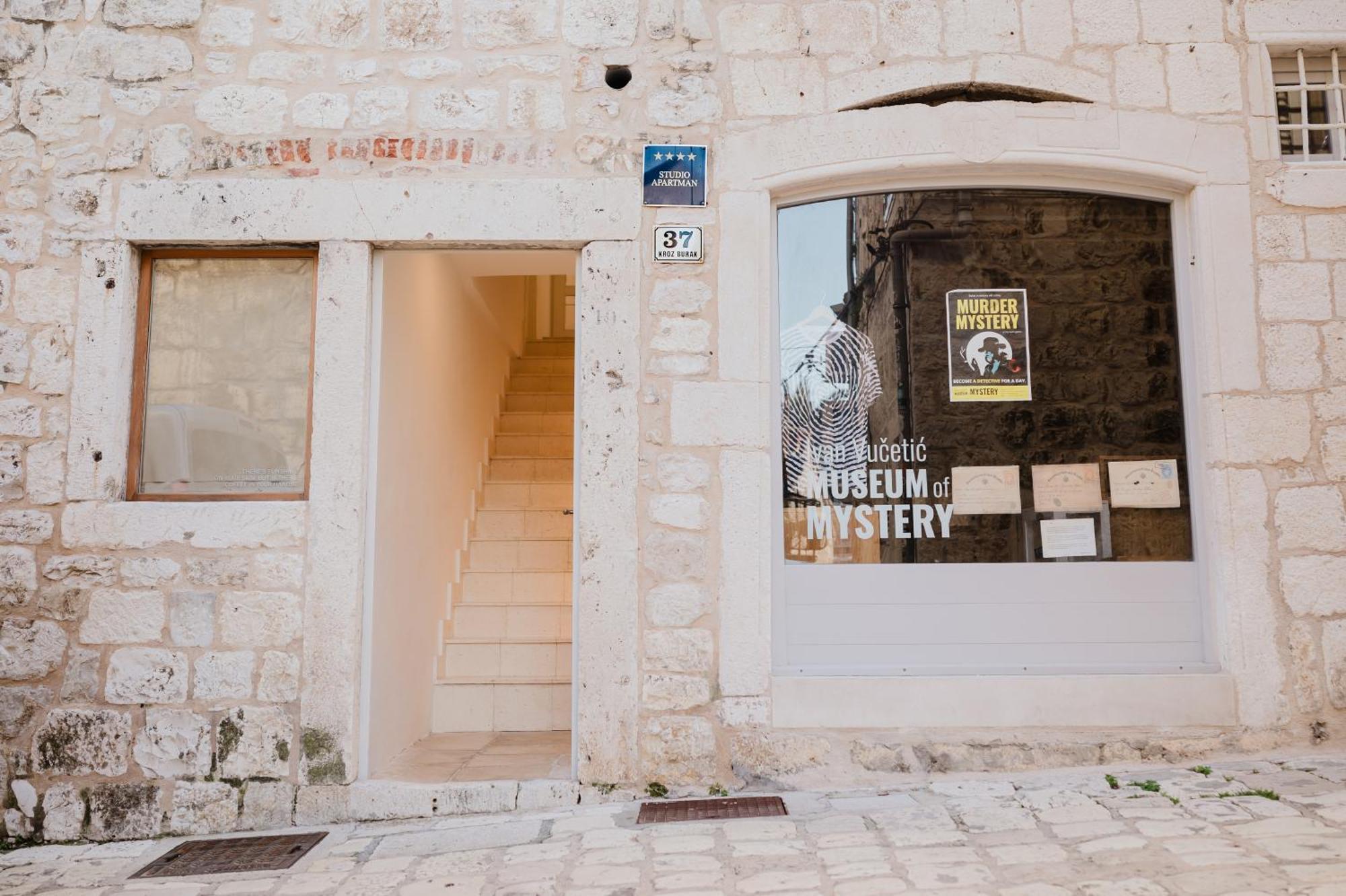 Fingerprint Central Apartment 5 Min From Center & Beach Hvar Town Exterior foto